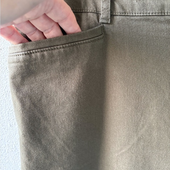 Loft High Rise Straight Olive Green Pants Size 16 Cotton Blend Teacher School - Picture 6 of 12
